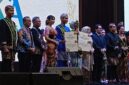 Tresna Winesa dari Kabupaten Majalengka dan Alden Hugo dari Kota Cimahi resmi dinobatkan sebagai Mojang dan Jajaka Pinilih Jawa Barat 2026