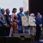 Tresna Winesa dari Kabupaten Majalengka dan Alden Hugo dari Kota Cimahi resmi dinobatkan sebagai Mojang dan Jajaka Pinilih Jawa Barat 2026