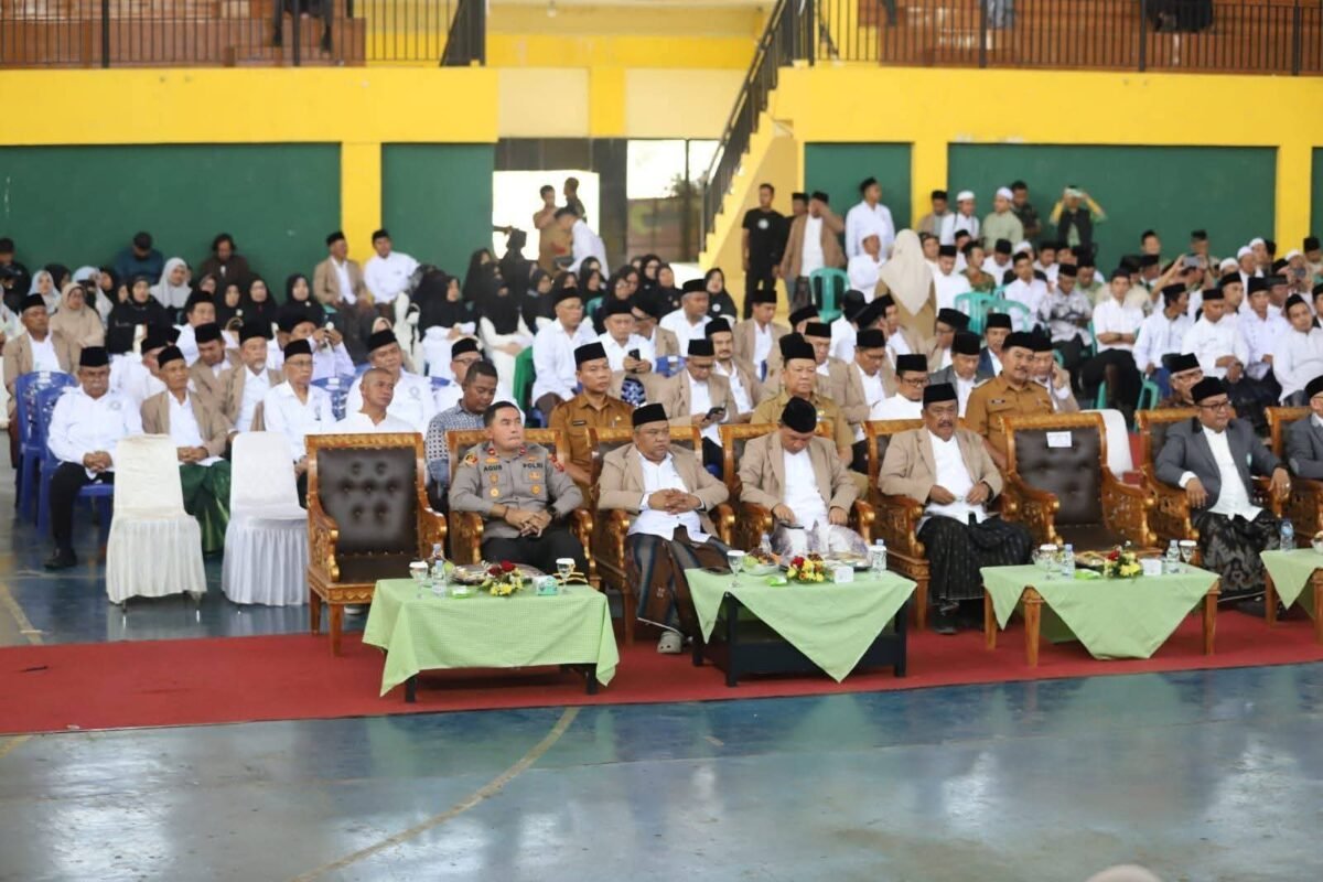 Ketua DPRD Kabupaten Sukabumi Budi Azhar Mutawali