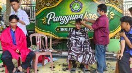 SMKS Jamiyatul Aulad Tegakkan Tata Tertib Secara Humanis, 70 Siswa Dapat Cukur Rambut Gratis