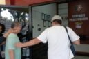 Terduga berinisial TIP menjalani pemeriksaan di ruang Perlindungan Perempuan dan Anak (PPA) Polres Sukabumi,
