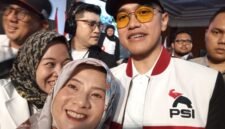 Presiden ke-7 RI Joko Widodo (Jokowi) menghadiri Rakorda DPD PSI Kota Bandung di Hotel Grand Pasundan,