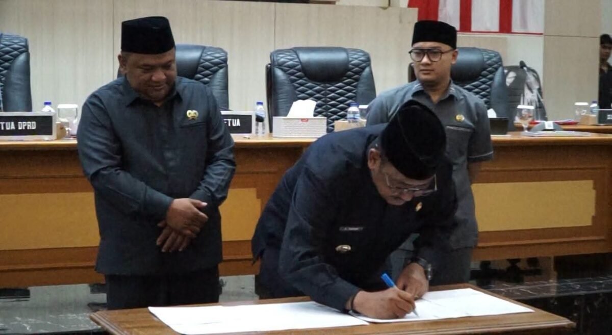 DPRD Kabupaten Sukabumi bersama Pemkab Sukabumi