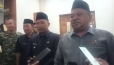 Ketua DPRD Kabupaten Sukabumi Budi Azhar Mutawali