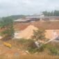 Konflik kerja sama pengolahan emas di Desa Waluran.