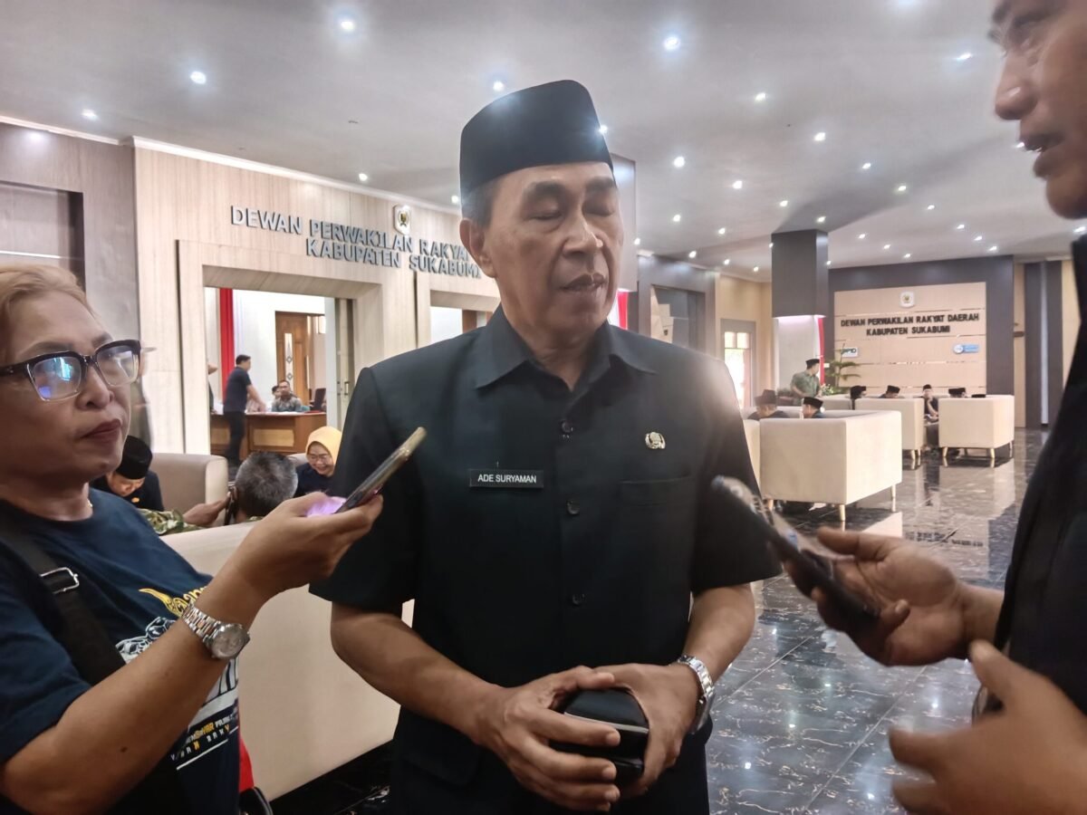 Sekda Kabupaten Sukabumi H. Ade Suryaman